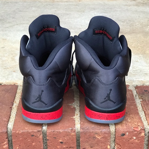 Air Jordan Retro 5 Satin Bred Sz 9 - Picture 4 of 12